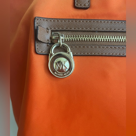 Michael Kors Tote Bag - Picture 10 of 13